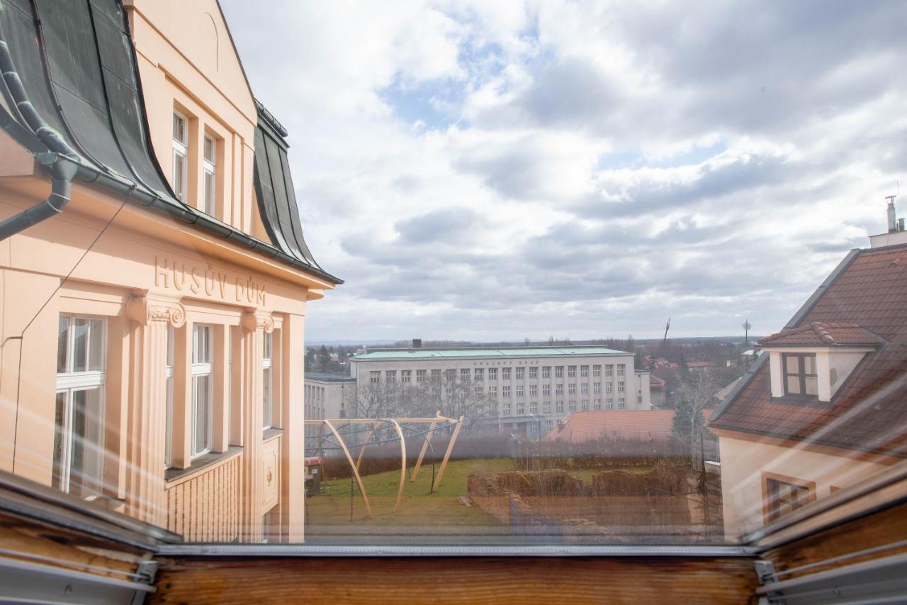 Penzion Amátka Hradec Kralove Exterior foto